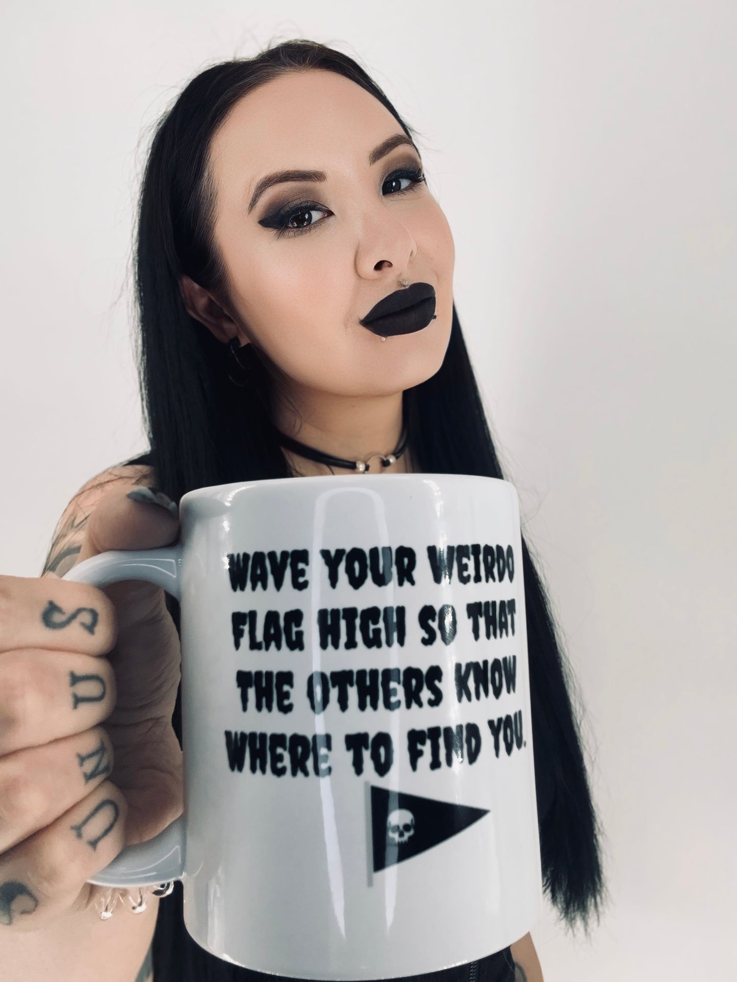 Weirdos-United Weiße glänzende Tasse